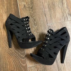 Jessica Simpson heels